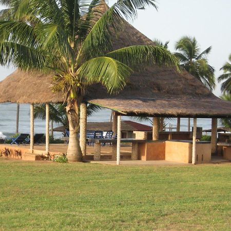 Sankofa Beach House Hotel Kokrobite Esterno foto